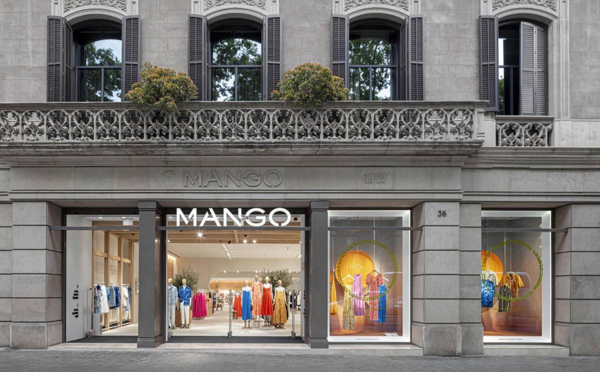 Mango storefront